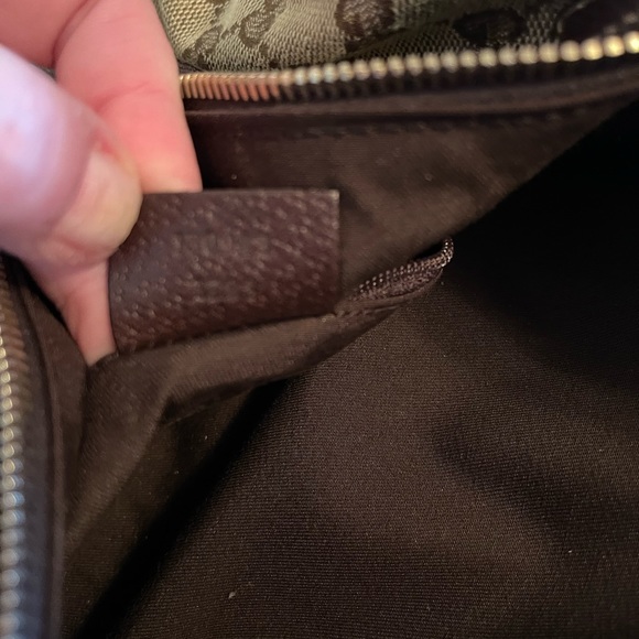 GUC Gucci Monogram Canvas Abbey Handbag - Picture 14 of 16